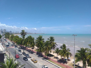 Flat Familia Green Cabo Branco